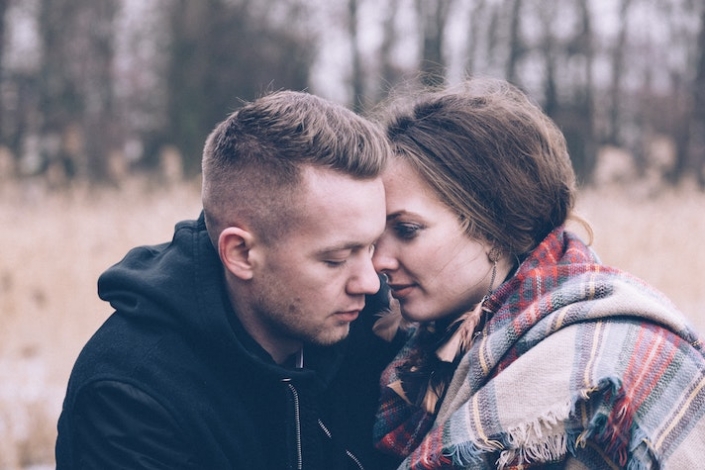 Streit in der Partnerschaft loesen Wie du Streit in der Partnerschaft lösen kannst und dabei deine Selbstliebe stärkst.